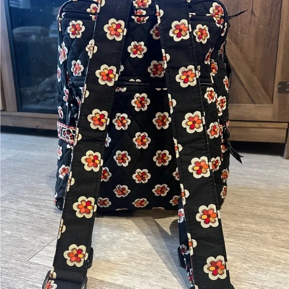 Vera Bradley Pirouette Large Backpack - Picture 2 of 9
